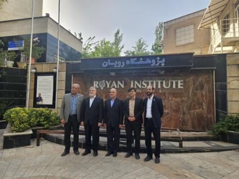 بازدید استاندار تهران از پژوهشگاه رویان